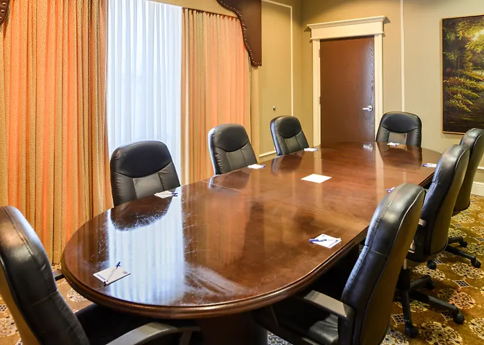 Holiday Inn Express Hotel & Suites Wichita Falls By Ihg