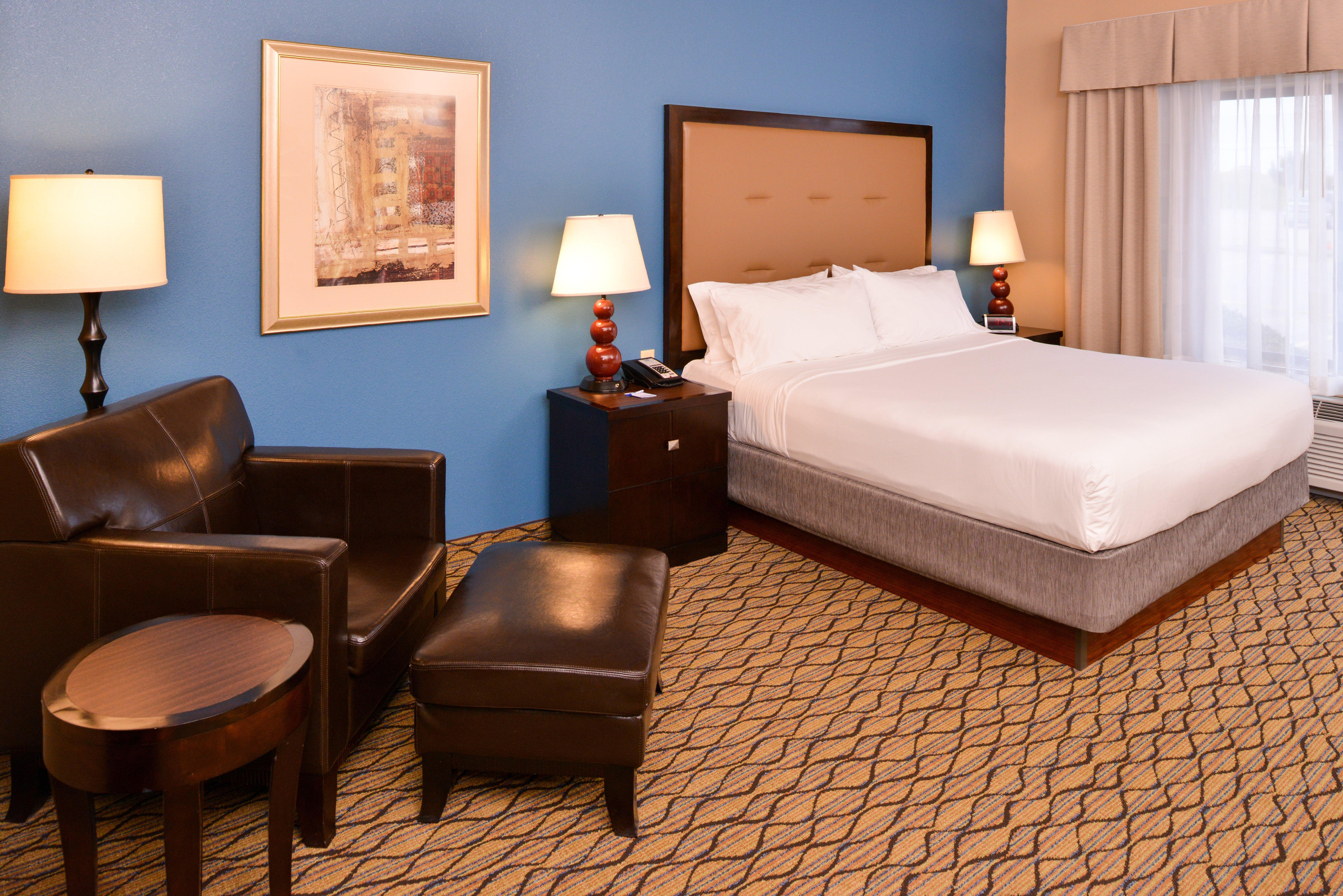 Hotel Express & By Ihg Wichita Falls