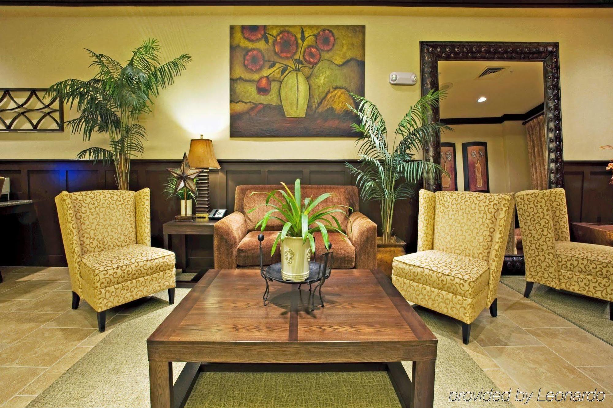 Express & By Ihg 2*