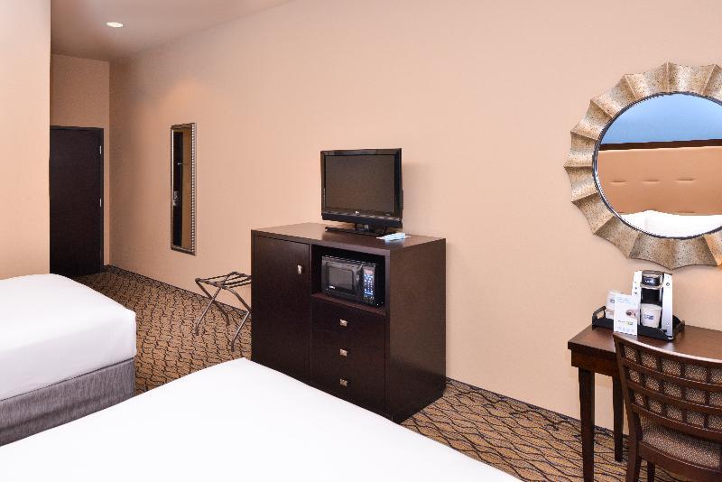 Express & By Ihg